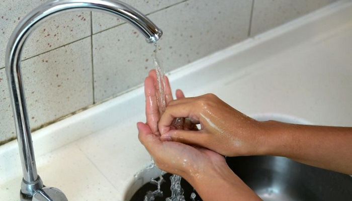 مایع ظرفشویی هم خاصیت ضد عفونی کنندگی دست را دارد